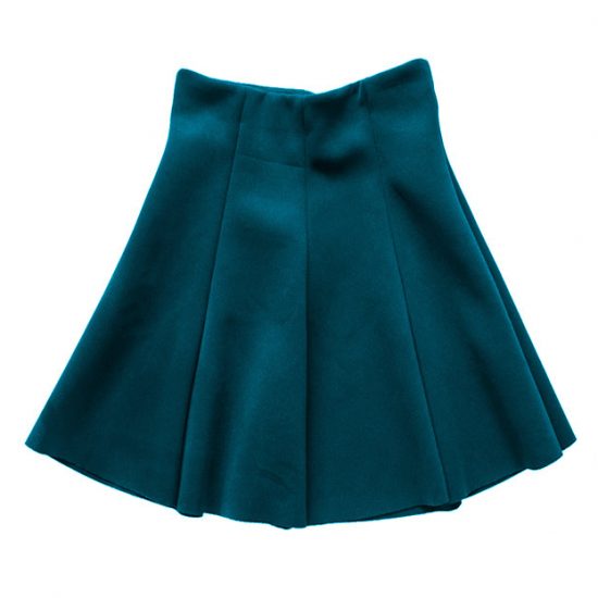 Shorten pleated skirt